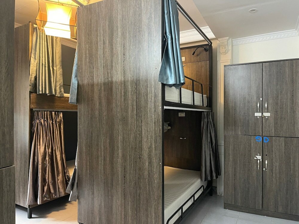 Фото Sword Lake Hostel