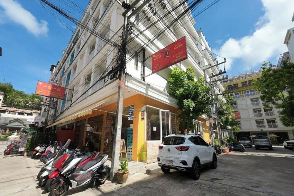 Фото One World One Home Patong 2