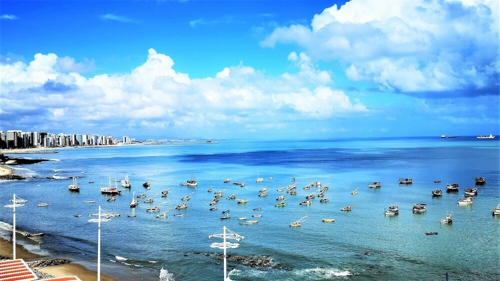 Фото Seaflats Iate Plaza Hotel