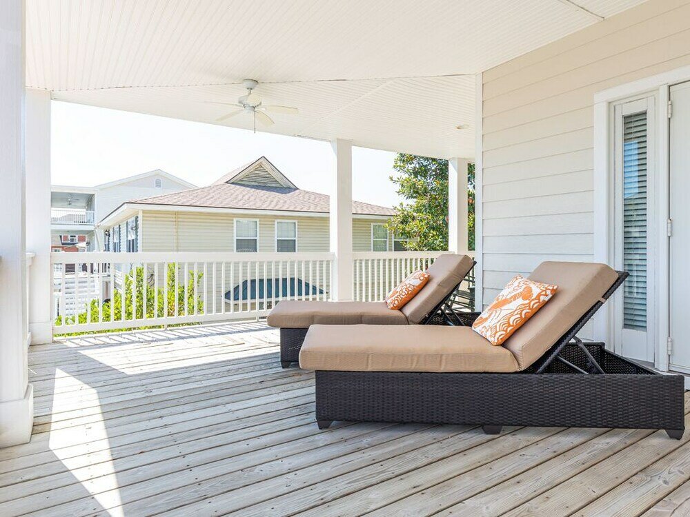 Фото 5 Oclock Somewhere