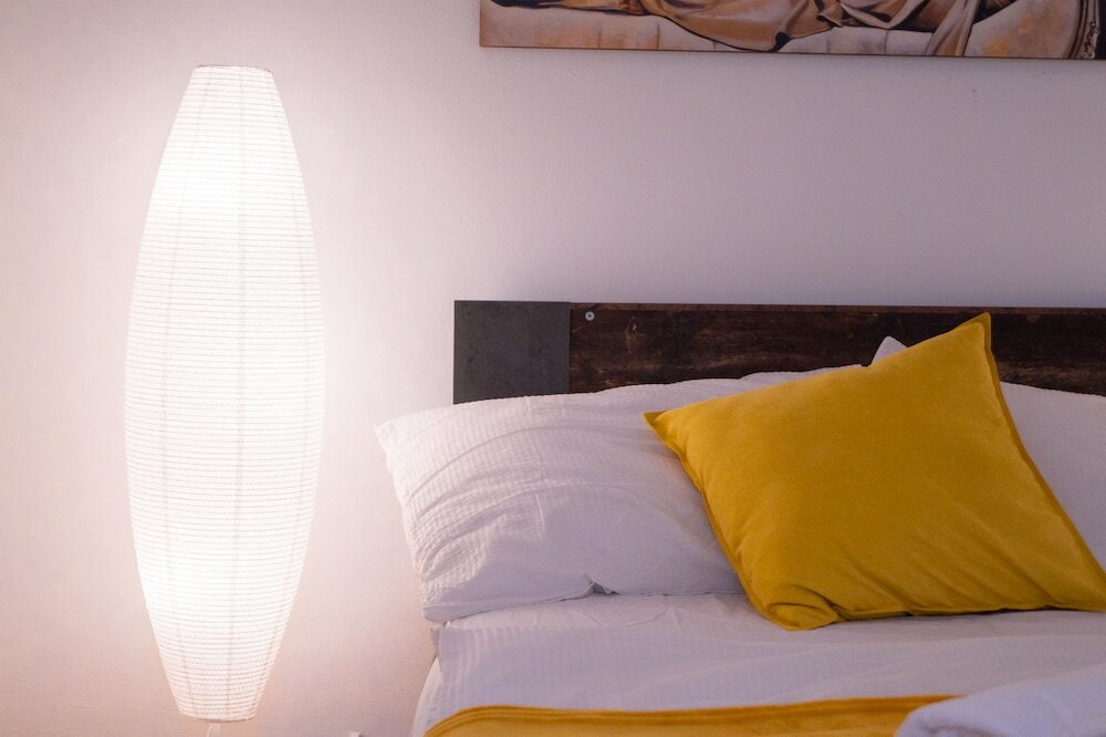 Фото Vibrant Apartment Near Downtown