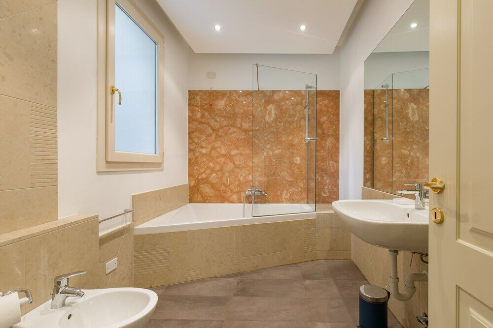 Фото Point of View