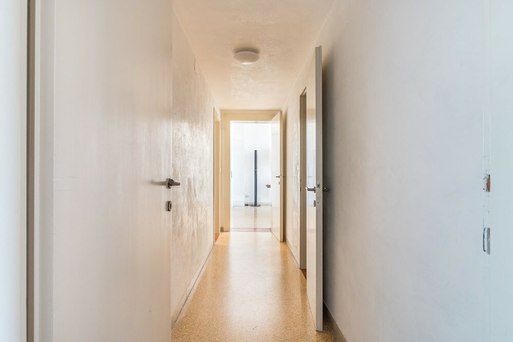 Фото Red House close to Accademia Bridge