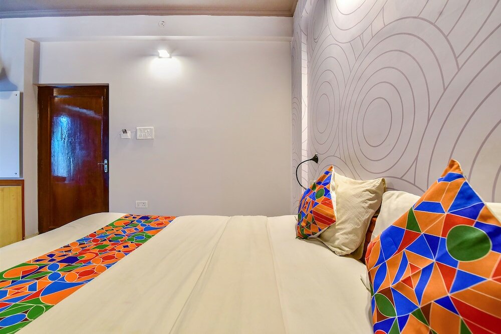 Фото Fabhotel Urban Stay