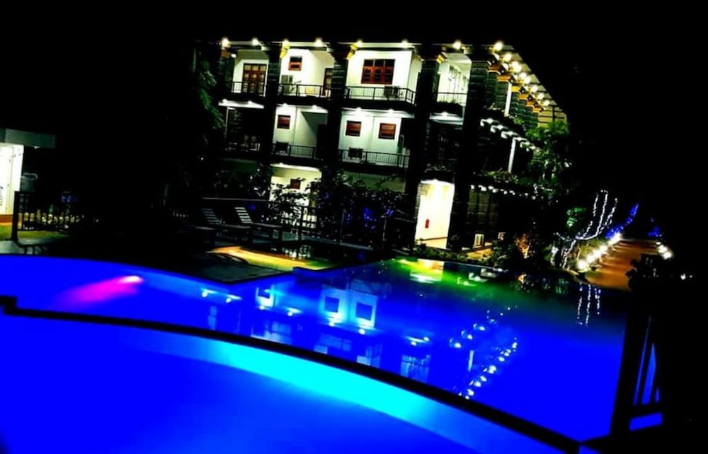 Фото Sigiriya Kingdom Gate Hotel