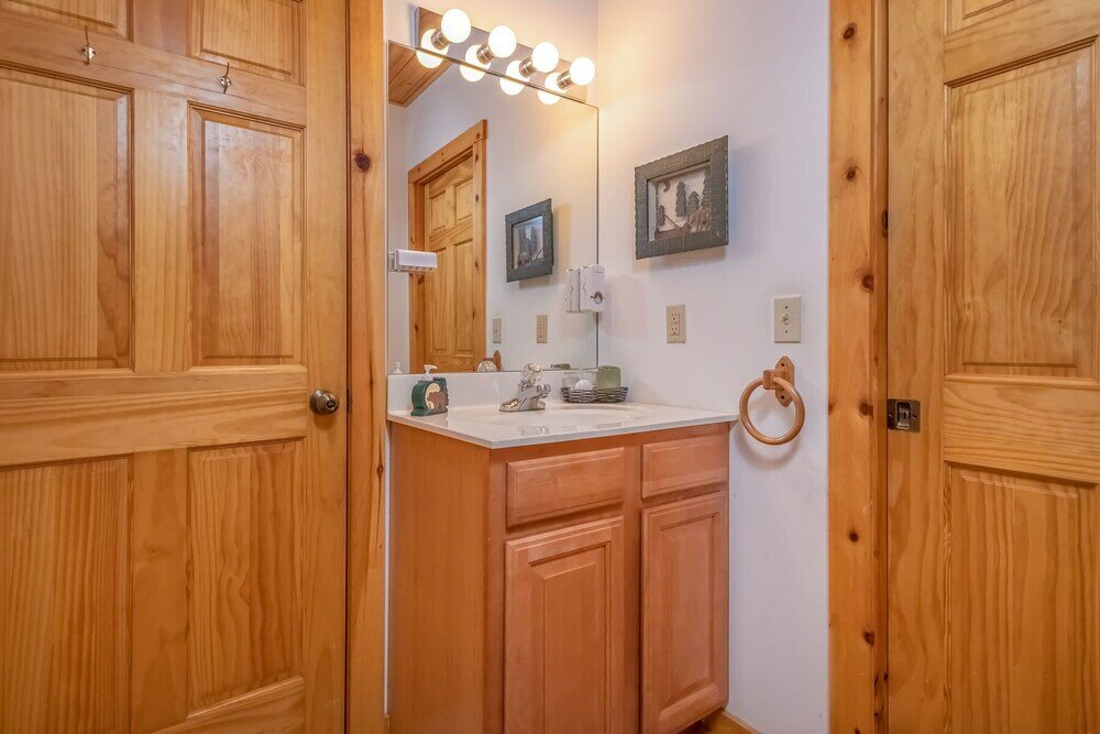 Фото Cedar Shores Villa 09