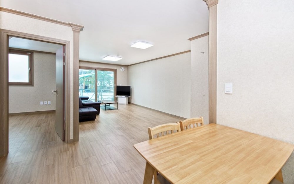 Фото Eunseok Healing Maeul Pensionn