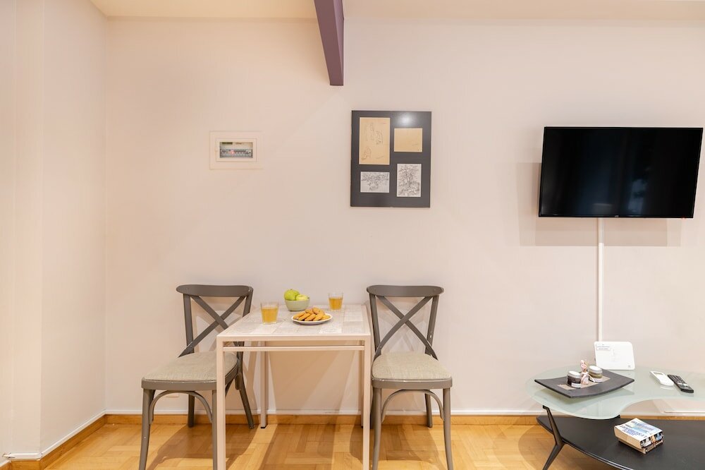 Фото Bang in Kolonaki by Athenian Homes