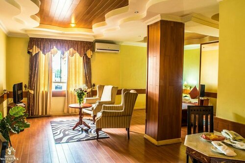 Гостиница Waterbuck Hotel в Накуру