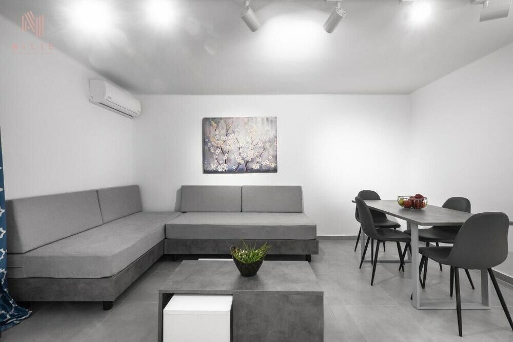 Фото Consul Apartment Nilie Hospitality Mgmt