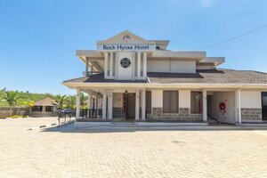 Гостиница Rock Hyrax Hotel в Накуру