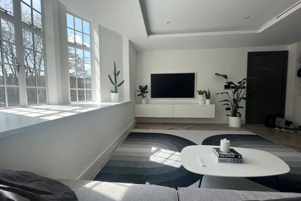 Фото Beautifully Designed 2bd Flat - Borough