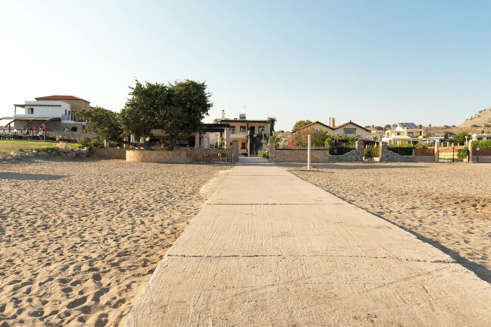 Фото Amaryllis Beach House