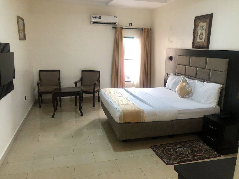 Фото Roban Hotels Limited