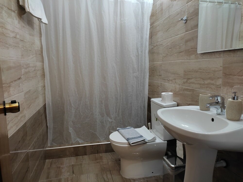 Фото Spartacus House