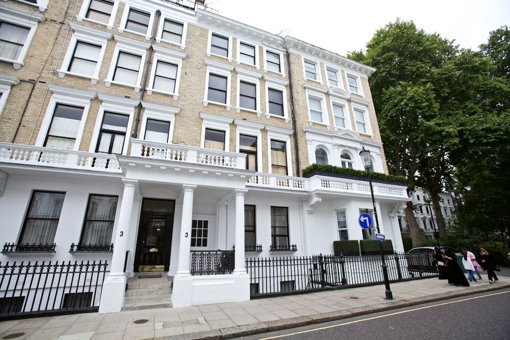 Фото A Place Like Home - Two Bedroom Apartment in Knightsbridge
