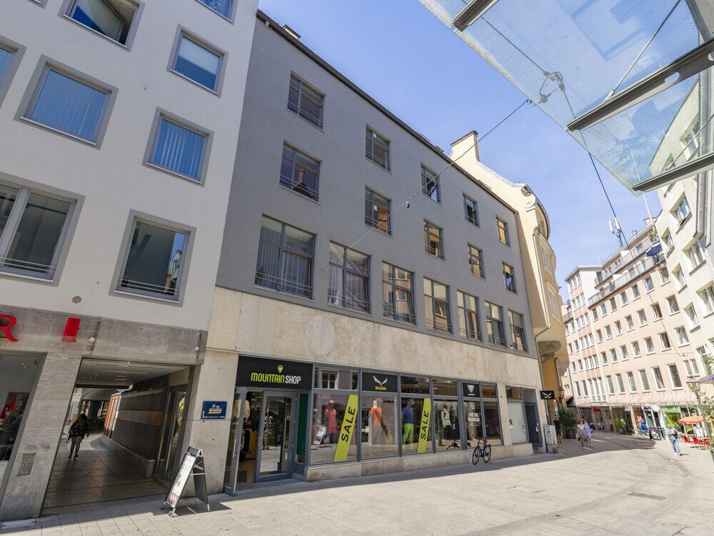 Фото Limehome Augsburg Annastraße