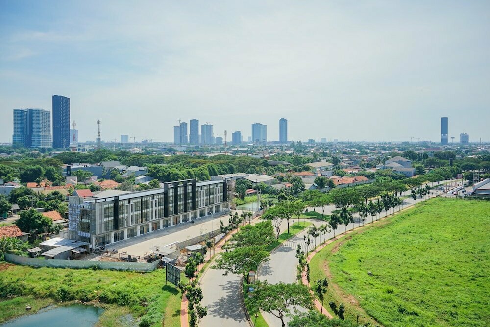 Hotel London Style Studio Cozy Silktown Apartment near Ikea in Alam Sutera, Earth, photo