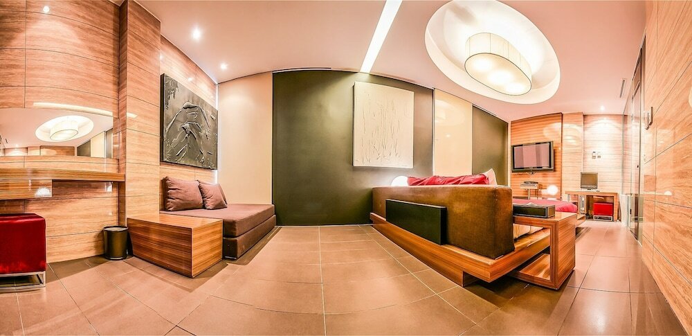 Фото Yeoksam Tria