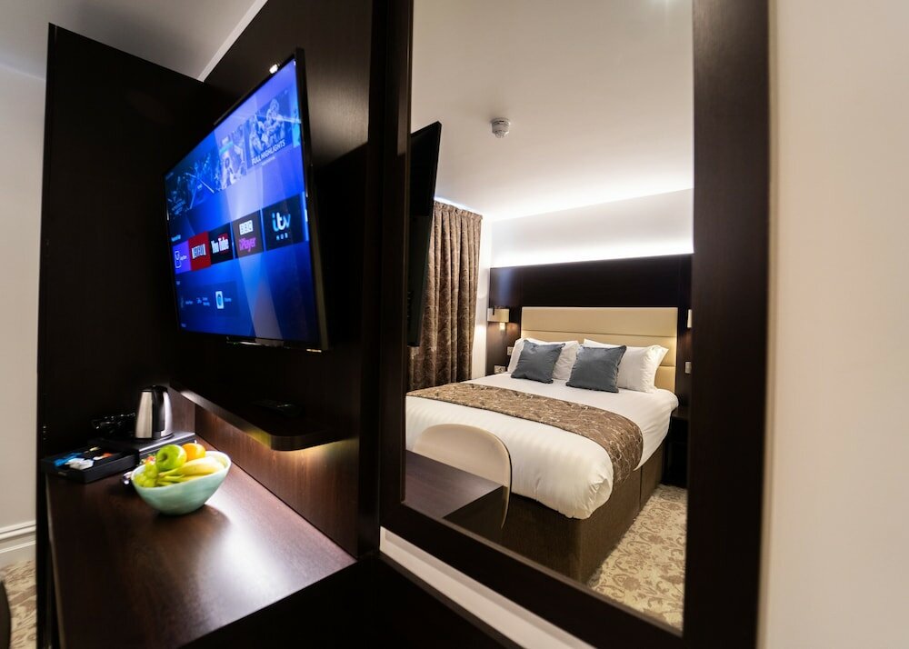 Фото The Rove Hotel