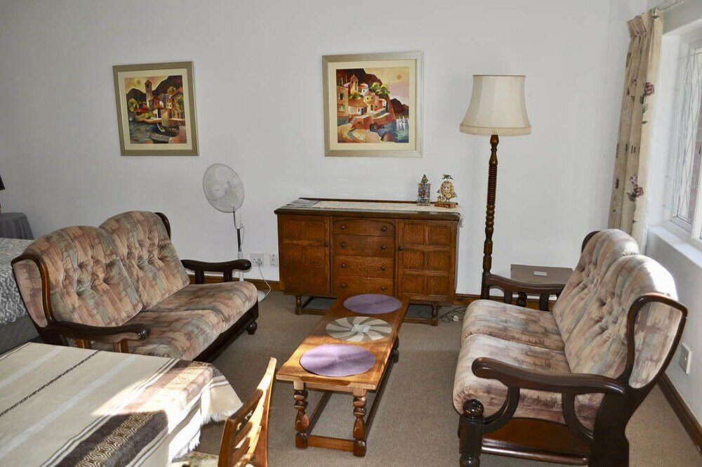 Фото Paris Road Studio