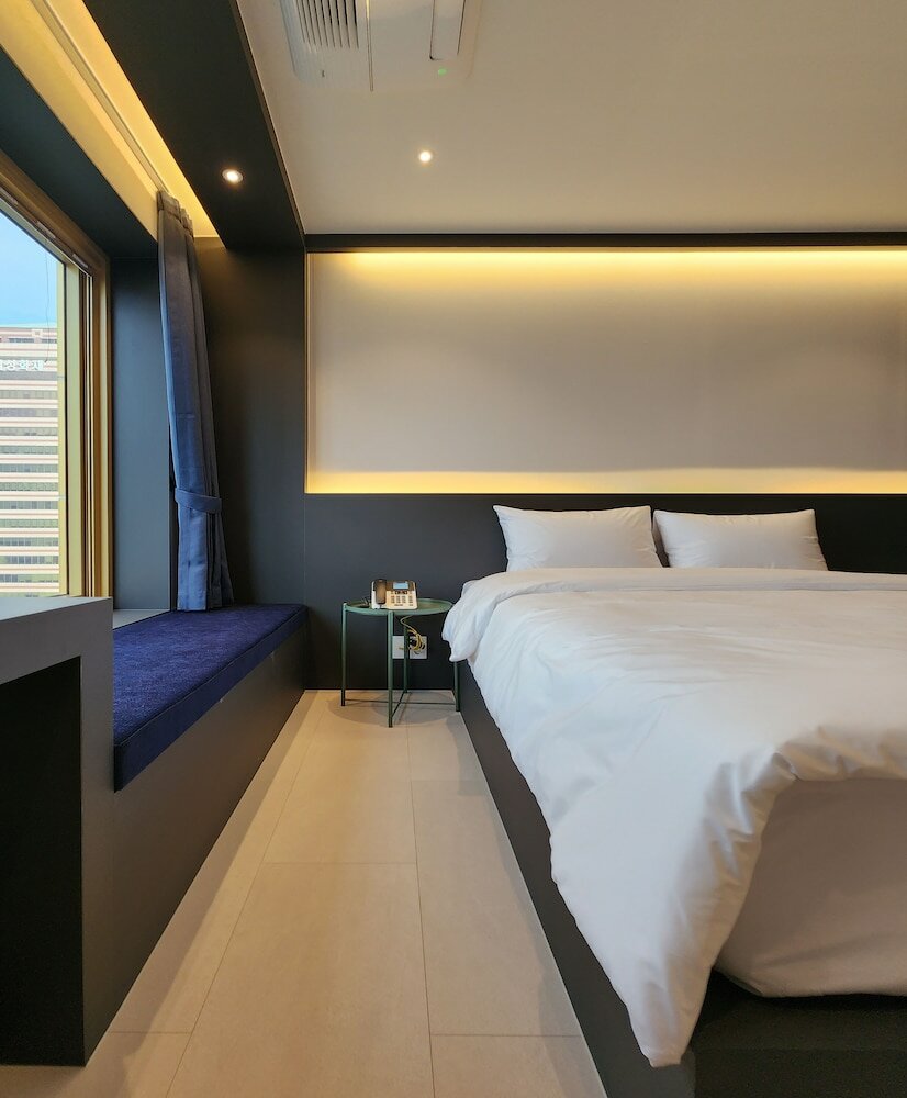 Фото Goldstone Hotel