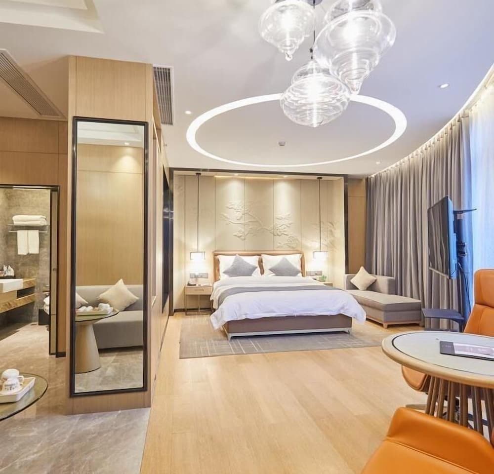 Фото Sibeisi International Hotel