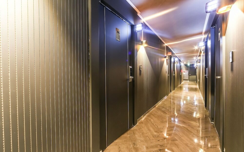 Фото Yeosu Hotel L Crane