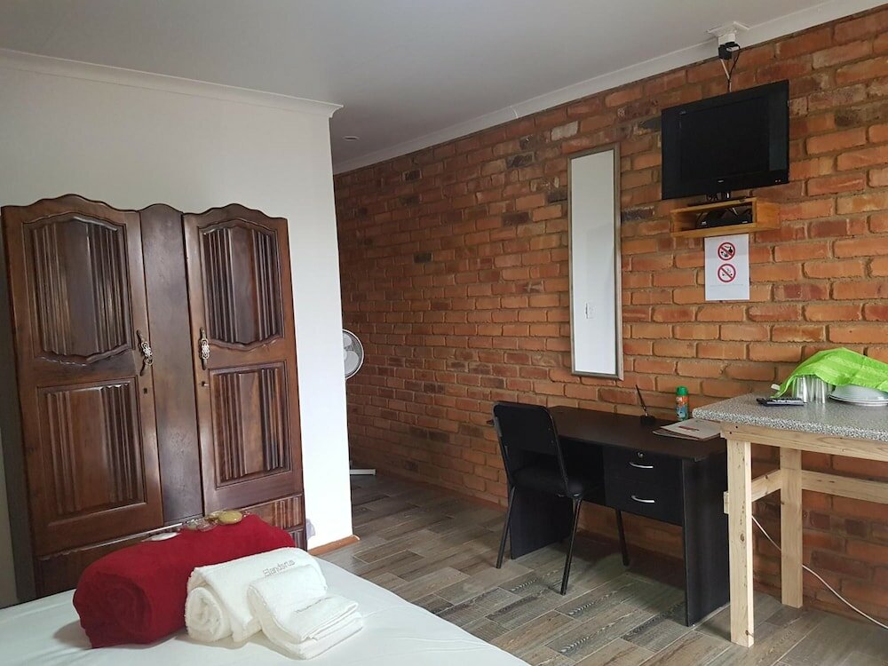 Фото Elandsrus Oornag