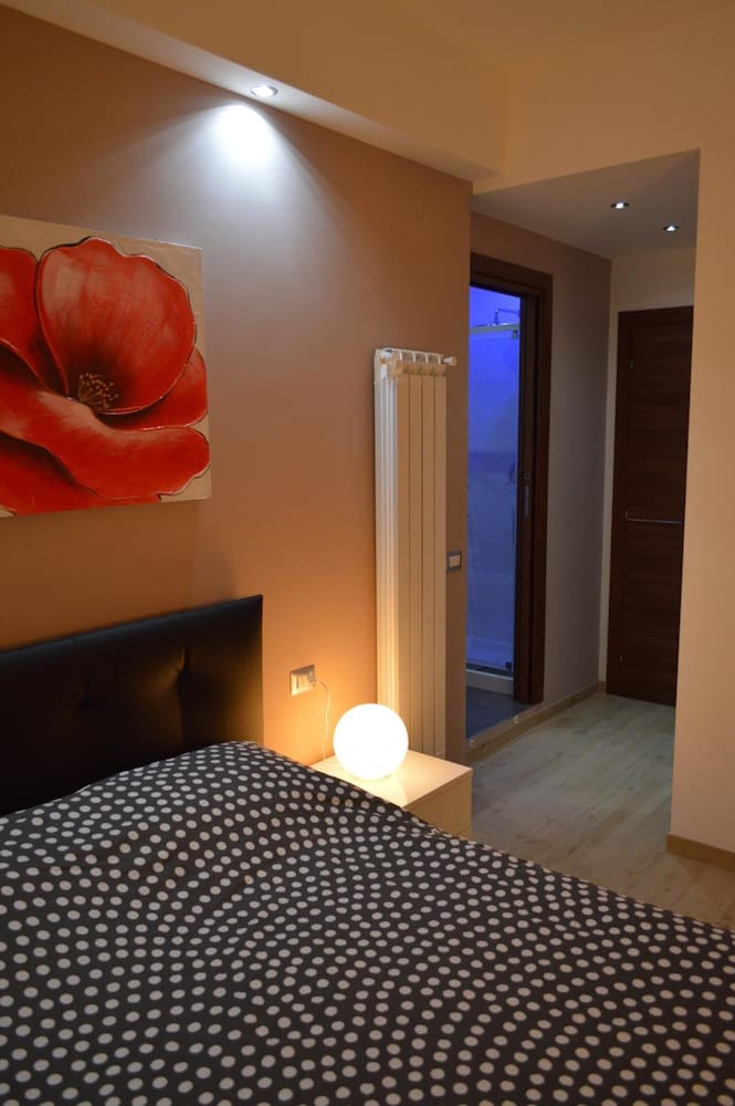 Фото Gloria Vatican Bijou