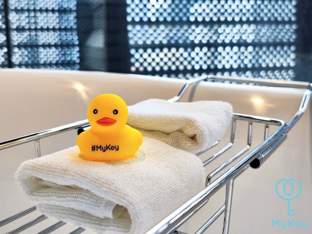 Фото Scarletz Suites Klcc by Mykey Global