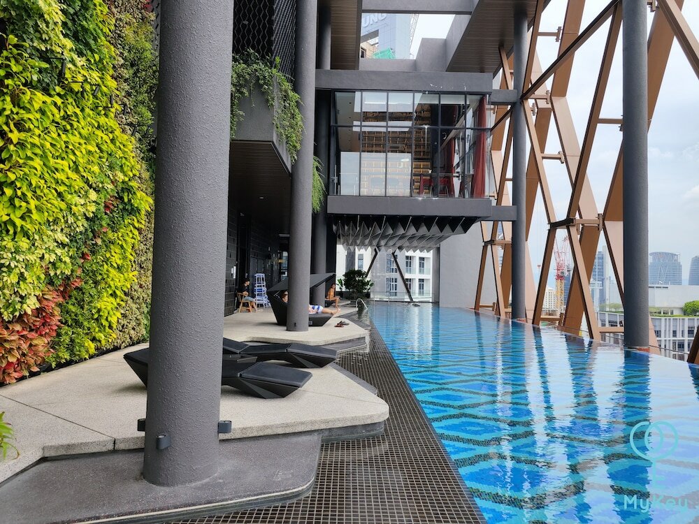 Фото Scarletz Suites Klcc by Mykey Global