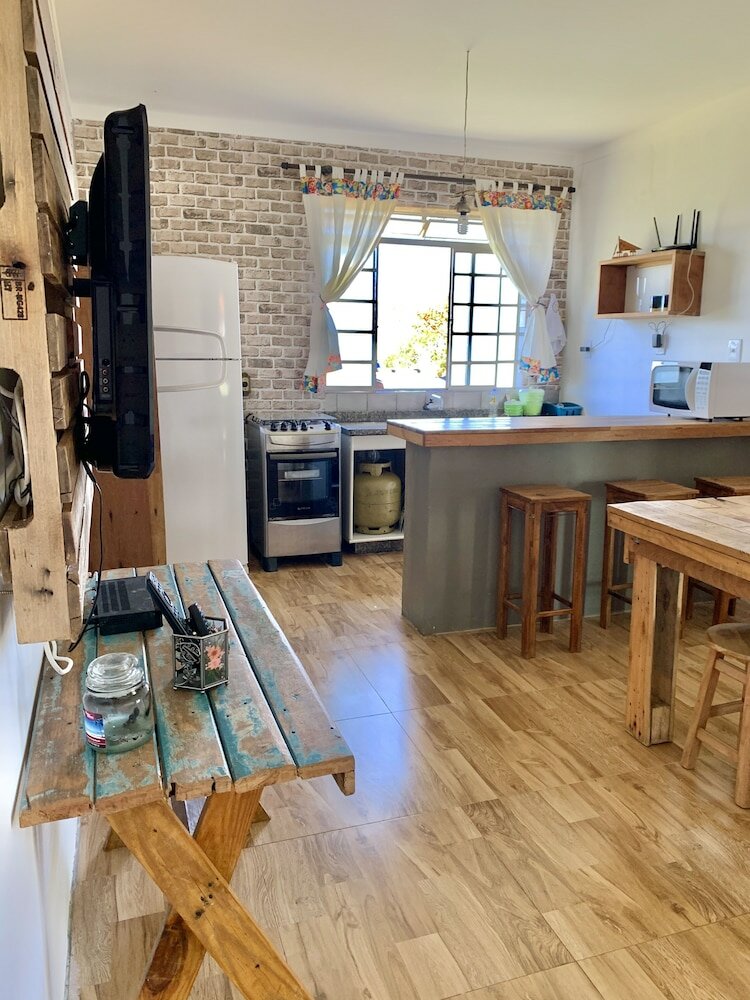 Фото Charme e Aconchego - Casa para 10 pessoas com 3 quartos