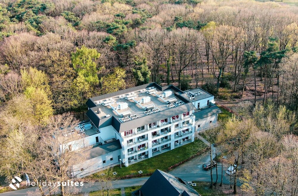 Фото Holiday Suites Limburg