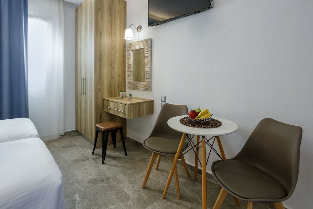 Фото Semes Luxury Apartments by Estia