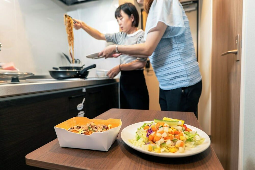 Фото Wellstay Osaka Shinimamiya