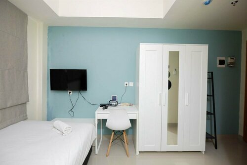 Гостиница Combined 3Br Apartment Without Living Room At Evenciio Margonda в Депоке