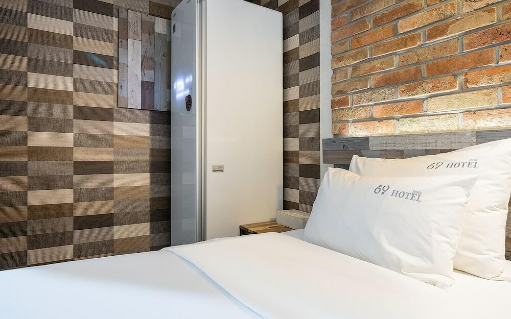 Фото Yeosu Six and Nine