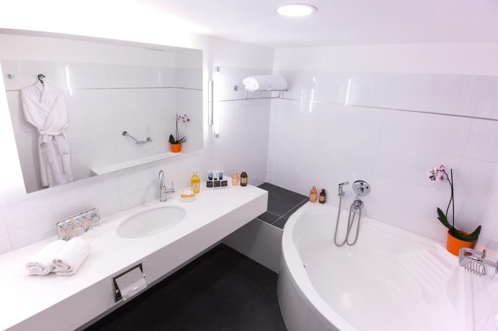 Фото Netanya Motel Pierre