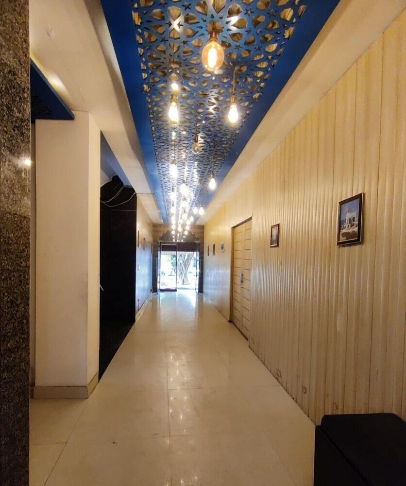 Фото отеля 3