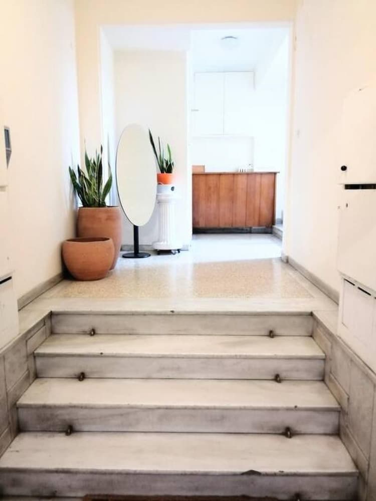 Фото Magnificent Apt under the Acropolis