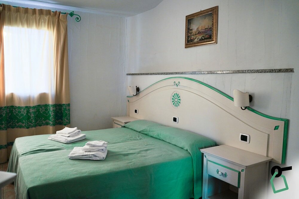 Фото Hotiday Residence Costa Smeralda