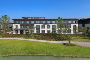 Гостиница Fairfield by Marriott Yangzhou Slender West Lake