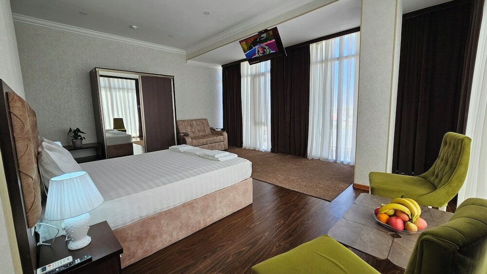 Фото Grand Turon Plaza