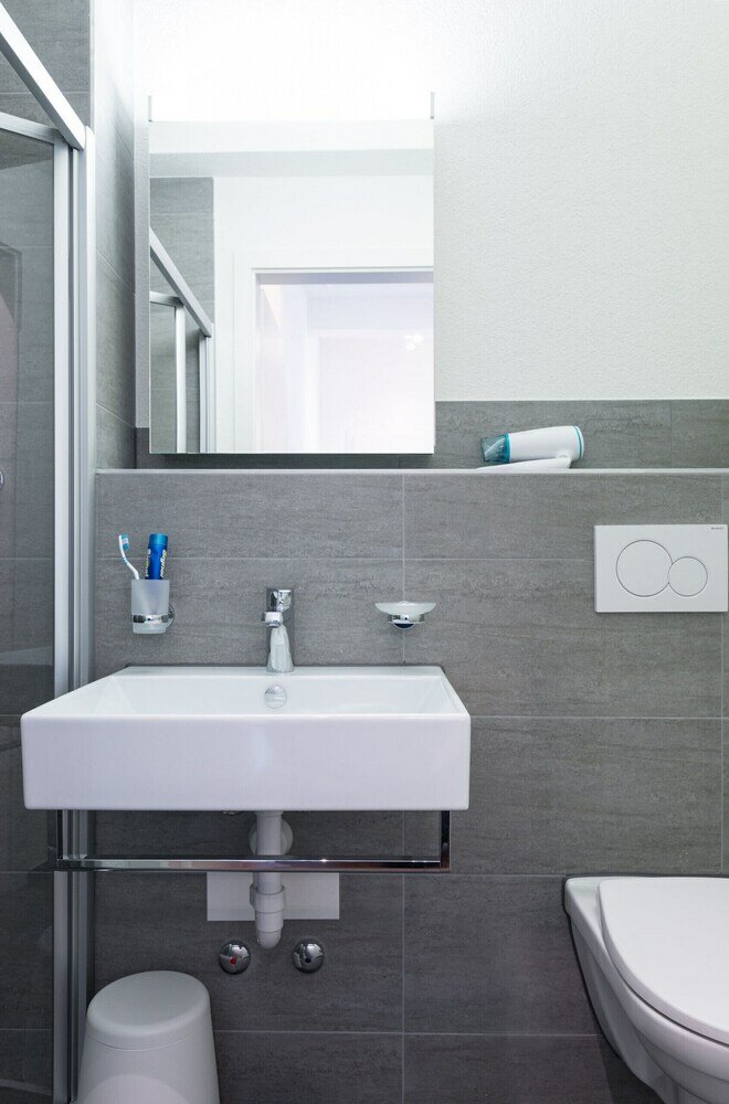 Фото Hitrental Altstetten Apartments