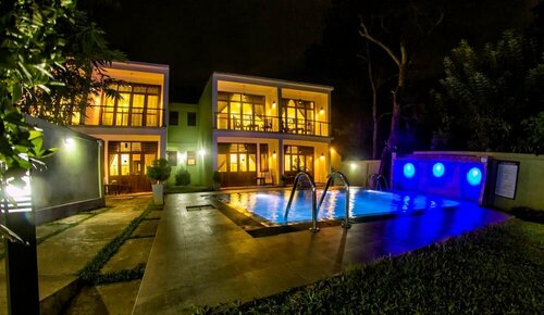 Гостиница Hotel Athgira в Провинции Сабарагамува