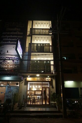 Khok Samet Chun Hostel