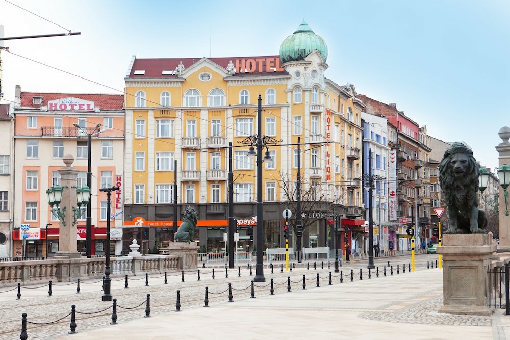 Фото Hotel Lion Sofia