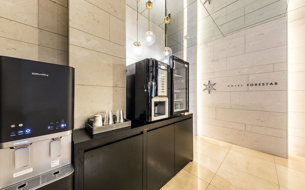 Фото Hotel Forestar Sinchon