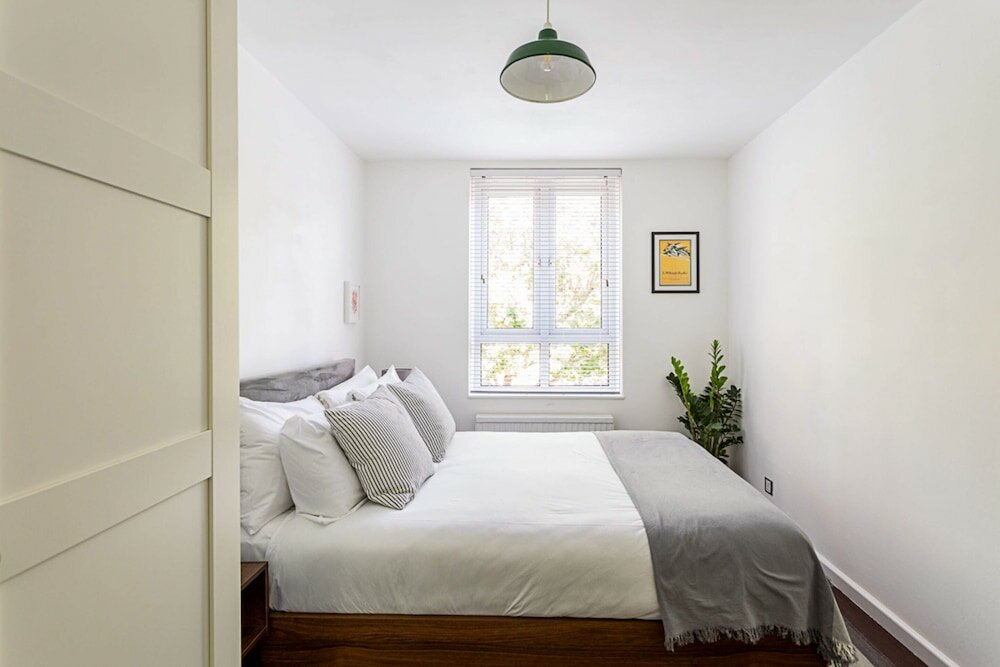 Фото Bright & Cosy One-bed Apartment